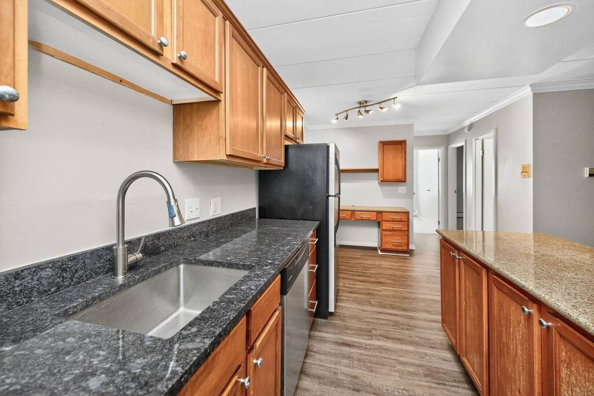 Apartment for rent at 3305 Jefferson Ave #6, Cincinnati, OH 45220
