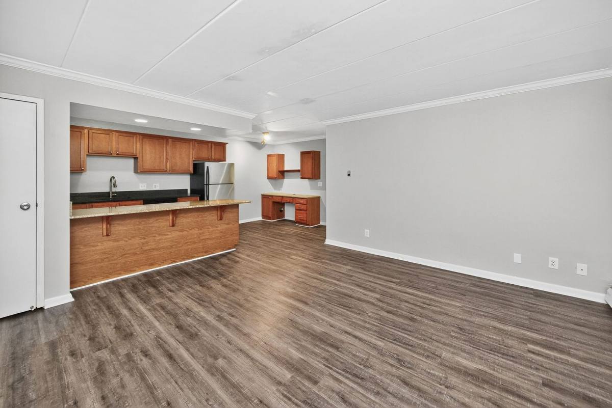 Apartment for rent at 3305 Jefferson Ave #6, Cincinnati, OH 45220