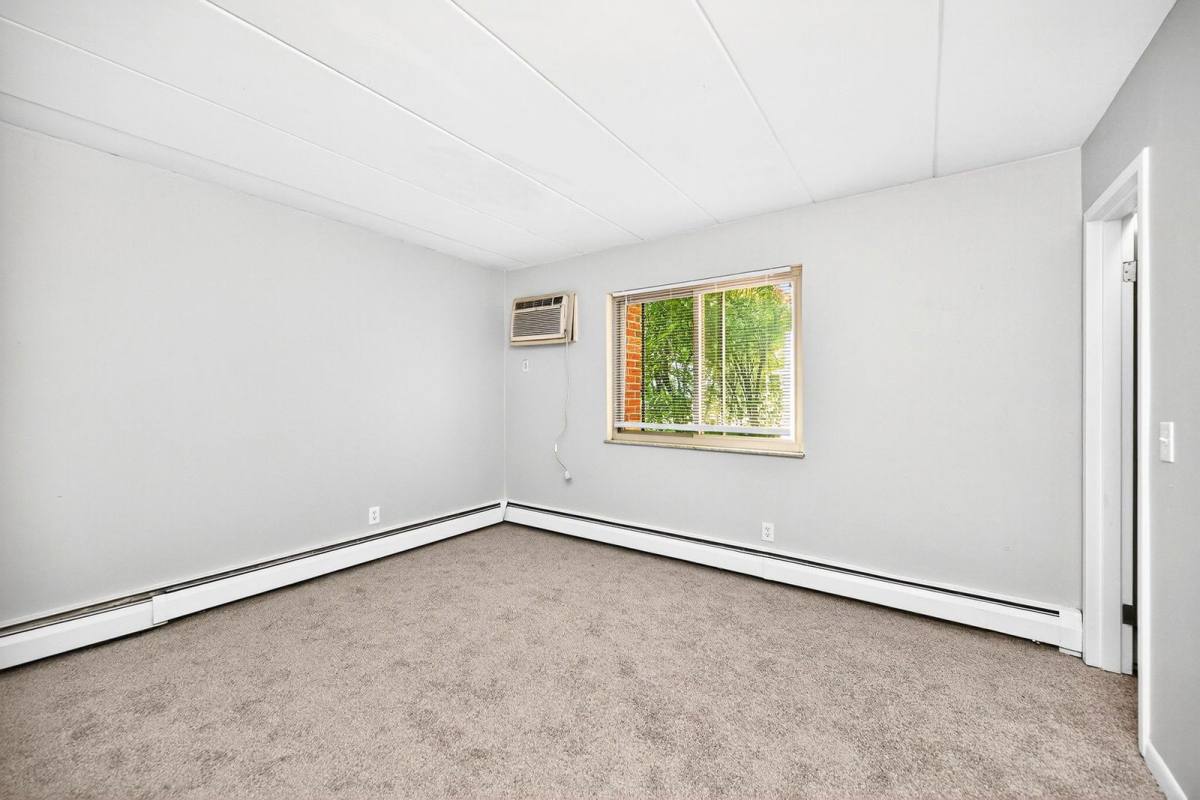 Apartment for rent at 3305 Jefferson Ave #6, Cincinnati, OH 45220