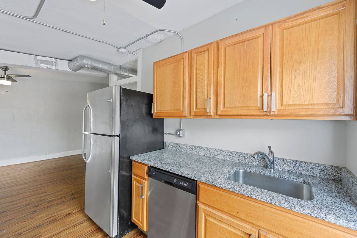 Apartment for rent at 60 W McMillan St #3, Cincinnati, OH 45219