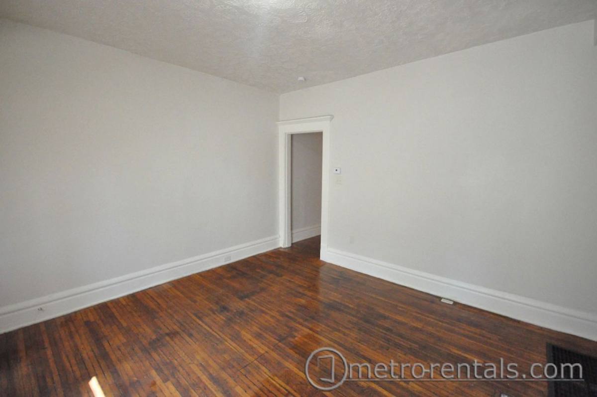 Apartment for rent at 202 E 9th St #9, Columbus, OH 43201