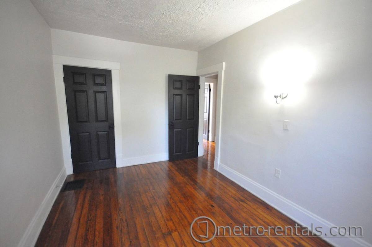 Apartment for rent at 202 E 9th St #9, Columbus, OH 43201