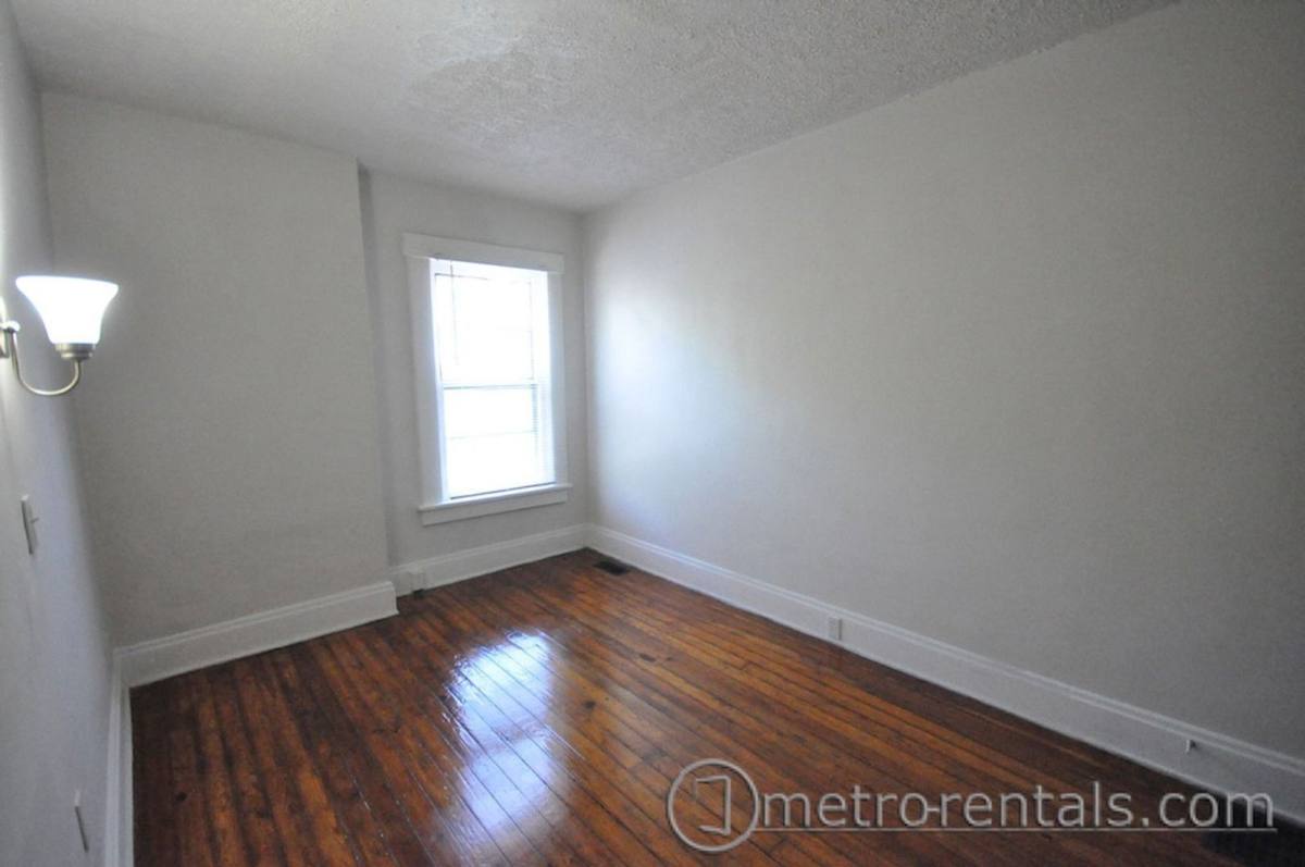 Apartment for rent at 202 E 9th St #9, Columbus, OH 43201