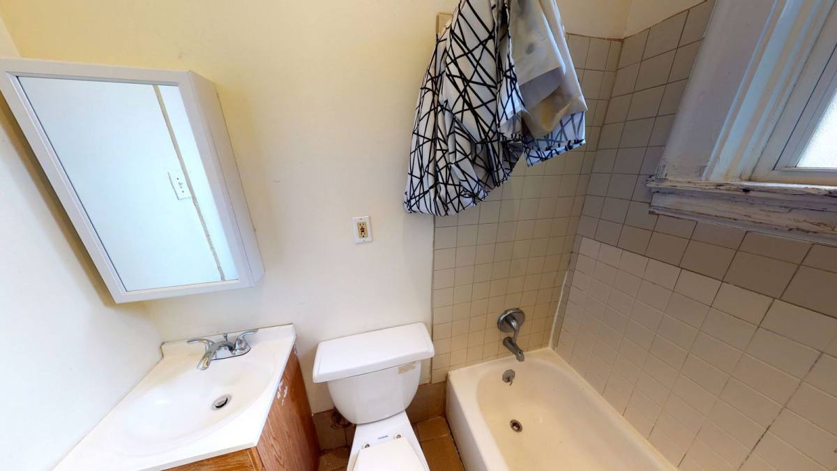 Apartment for rent at 2431 Vine St, Cincinnati, OH 45219