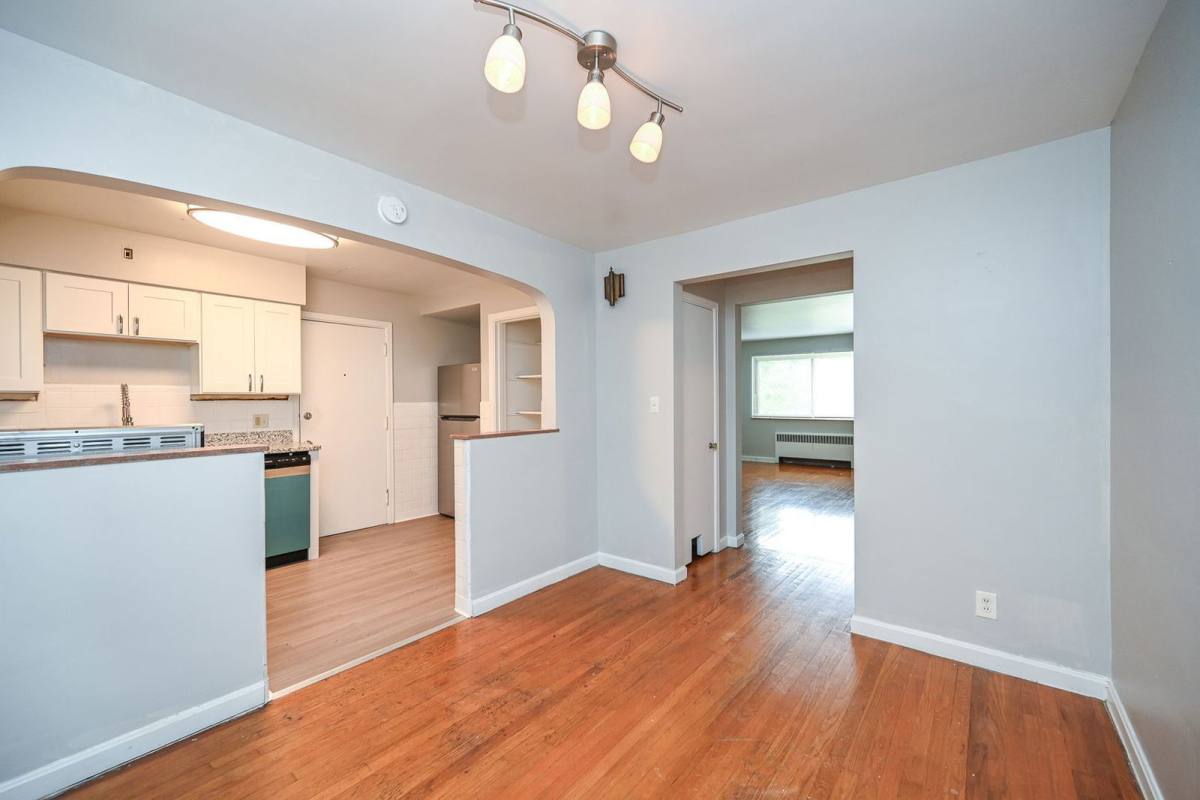 Apartment for rent at 203 Loraine Ave #4, Cincinnati, OH 45220