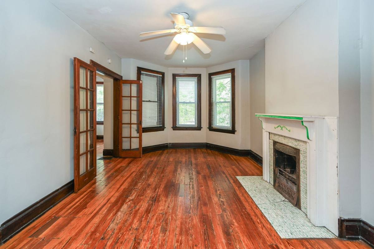 Apartment for rent at 2125 W Clifton Ave #B, Cincinnati, OH 45219