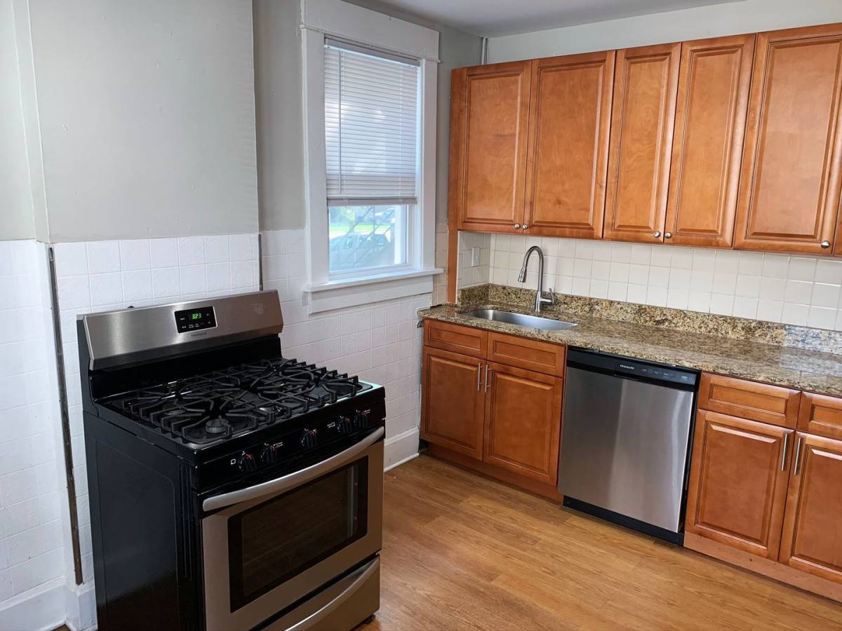Apartment for rent at 293 E 14th Ave, Columbus, OH 43201