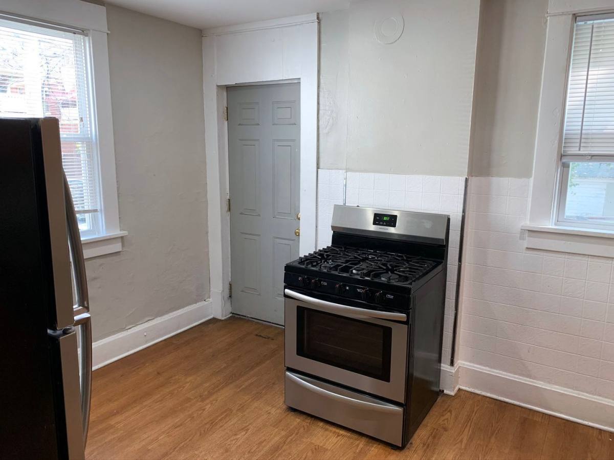Apartment for rent at 293 E 14th Ave, Columbus, OH 43201