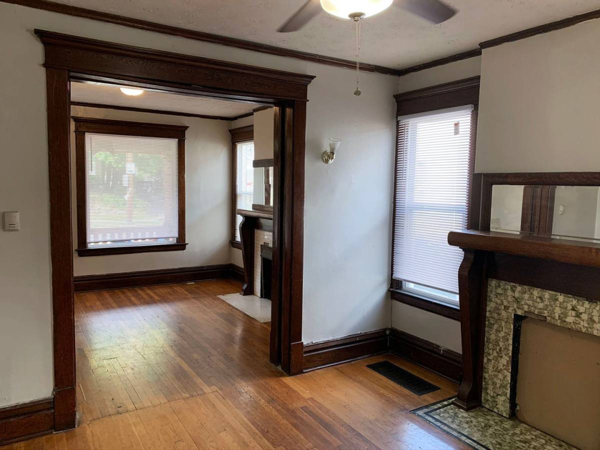 Apartment for rent at 293 E 14th Ave, Columbus, OH 43201