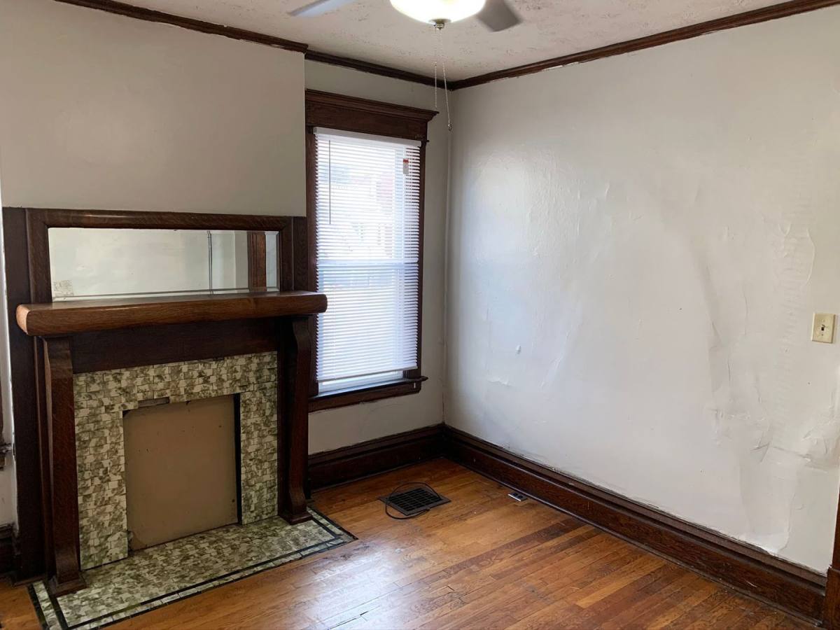 Apartment for rent at 293 E 14th Ave, Columbus, OH 43201