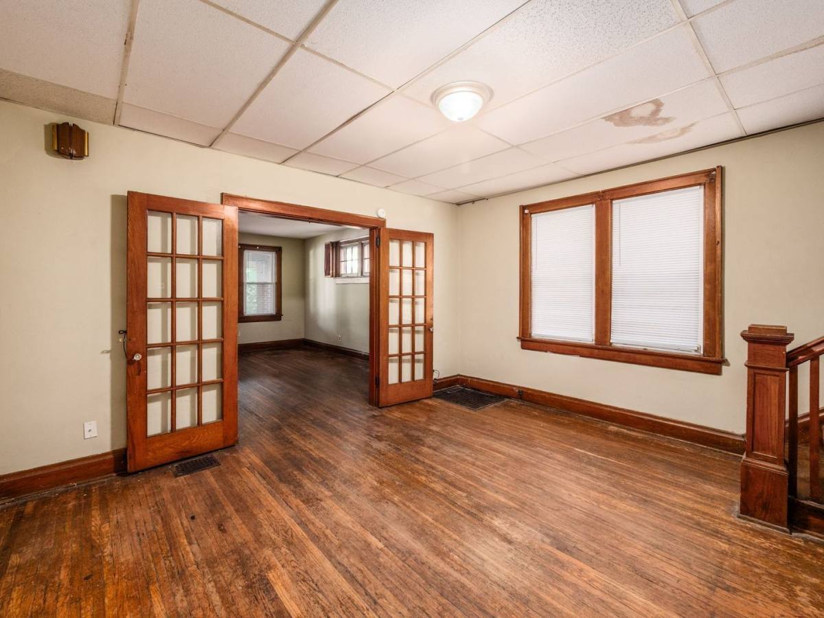Apartment for rent at 385 E 13th Ave, Columbus, OH 43201