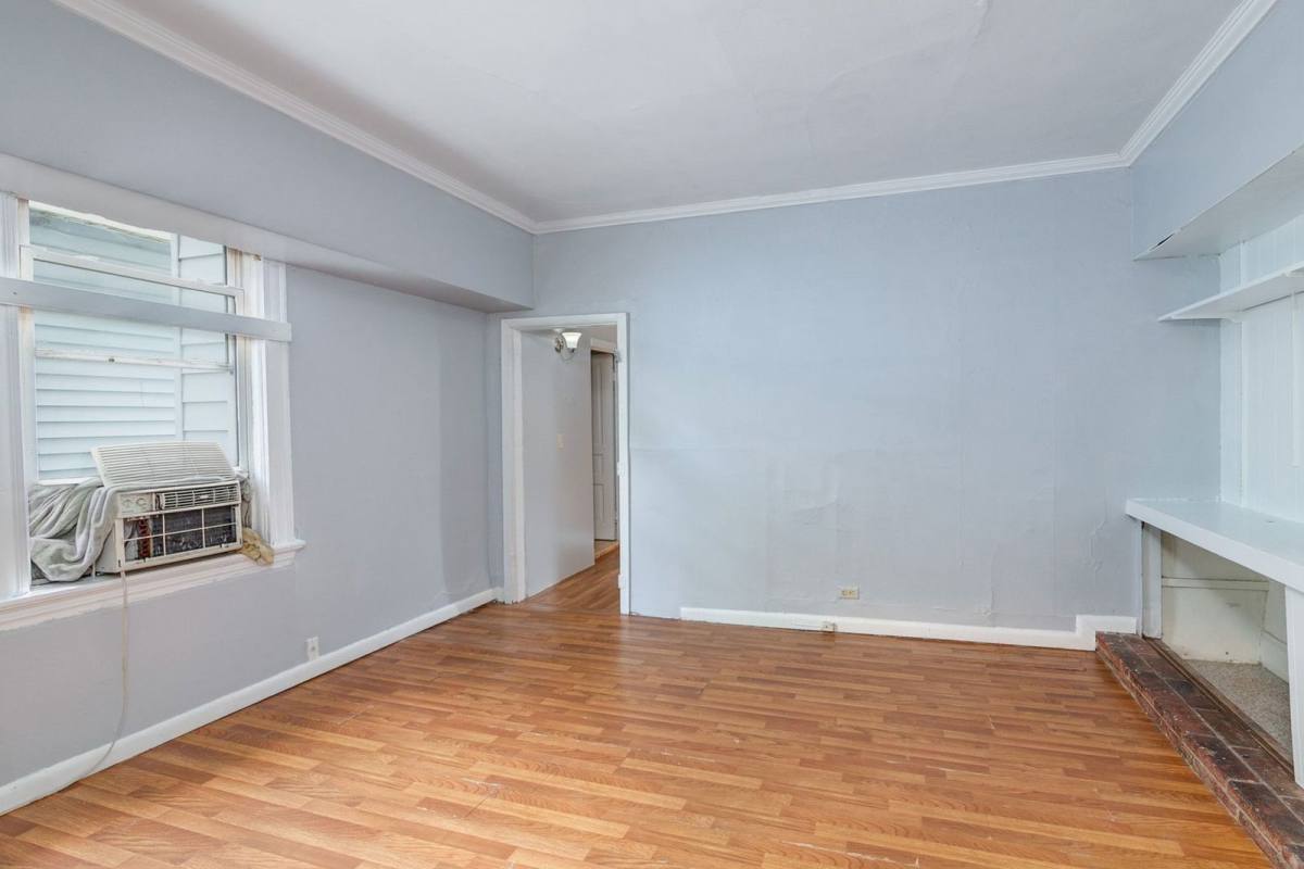 House for rent at 2554 Vestry Ave, Cincinnati, OH 45219