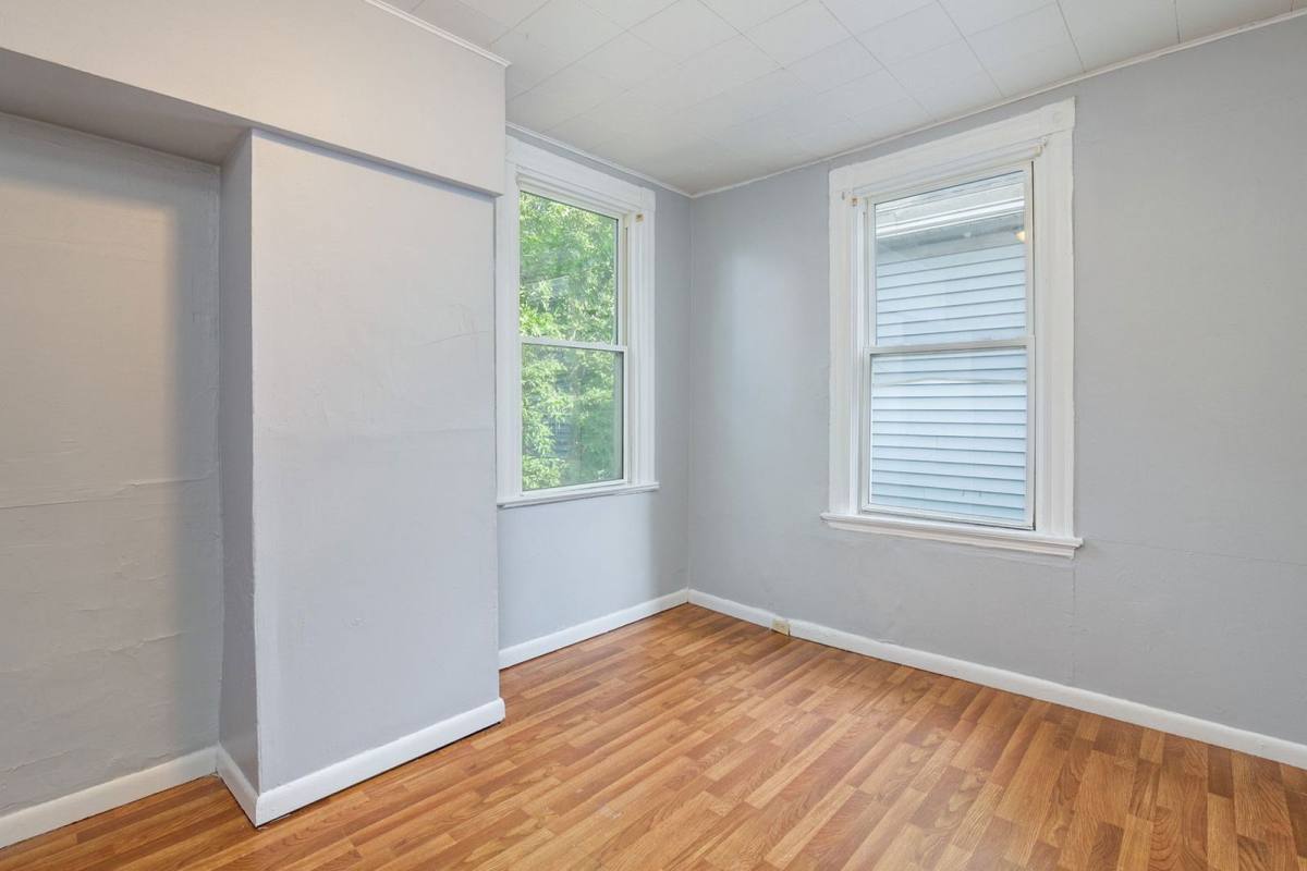 House for rent at 2554 Vestry Ave, Cincinnati, OH 45219