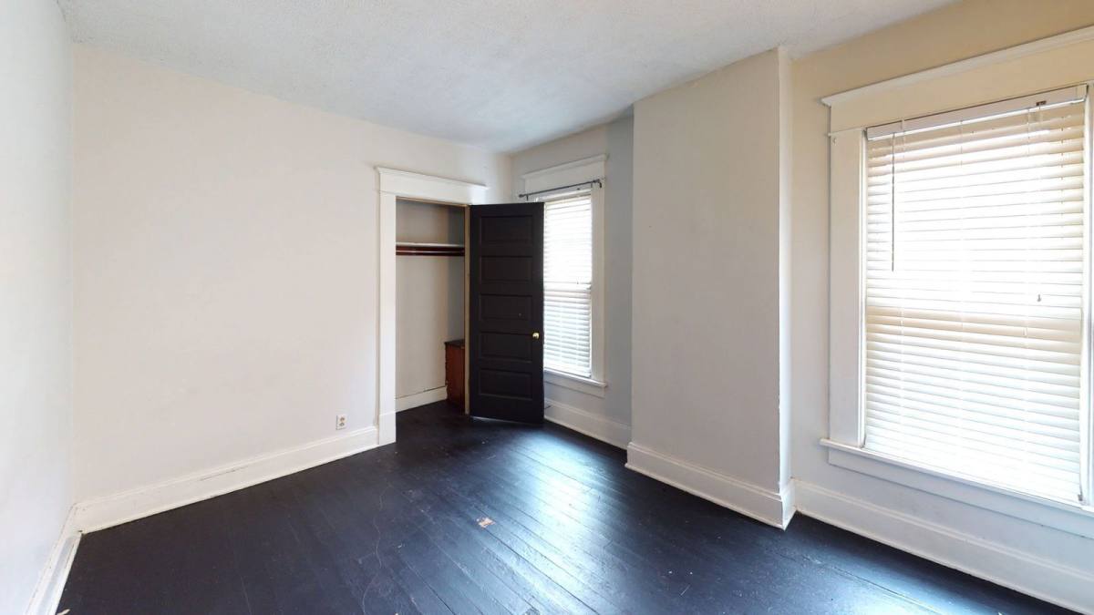 Apartment for rent at 74 Euclid Ave, Columbus, OH 43201