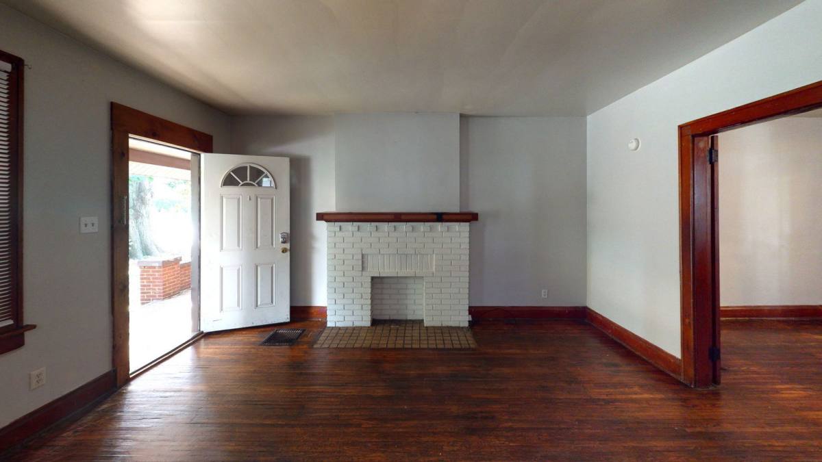 Apartment for rent at 383 E 13th Ave, Columbus, OH 43201