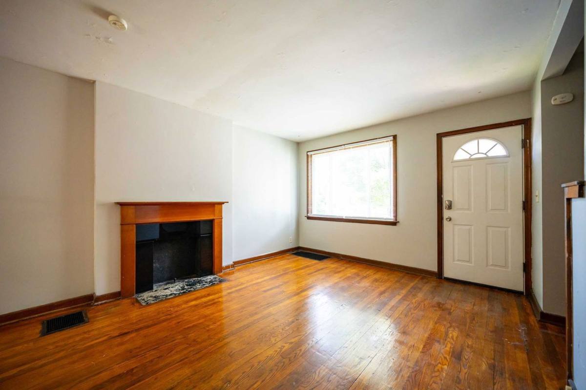 Apartment for rent at 213 E Hudson St, Columbus, OH 43202