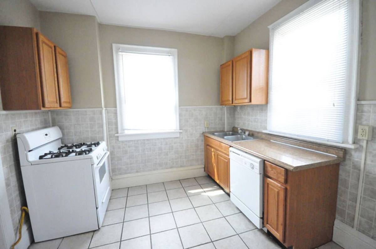 Apartment for rent at 177 E 11th Ave, Columbus, OH 43201