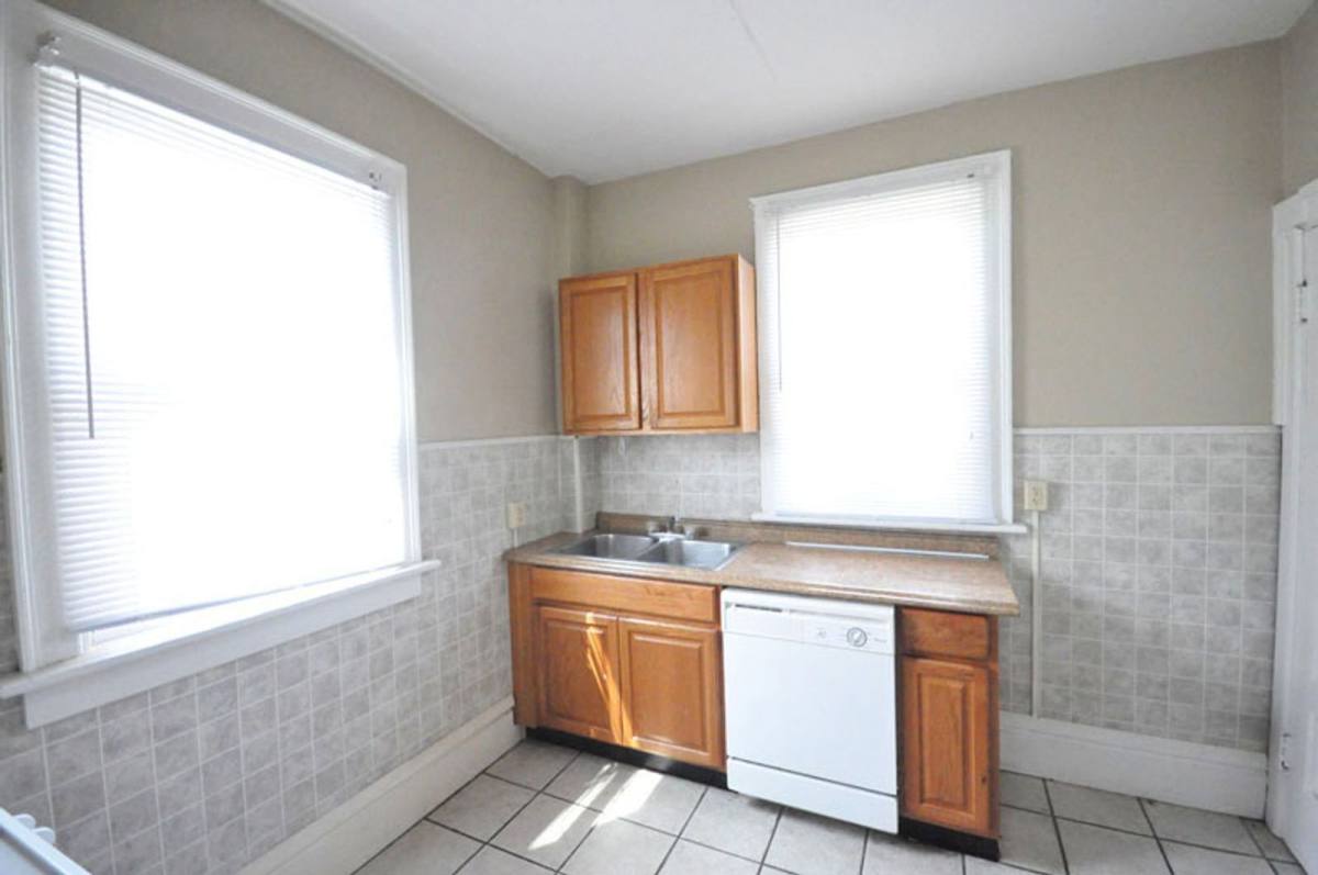 Apartment for rent at 177 E 11th Ave, Columbus, OH 43201