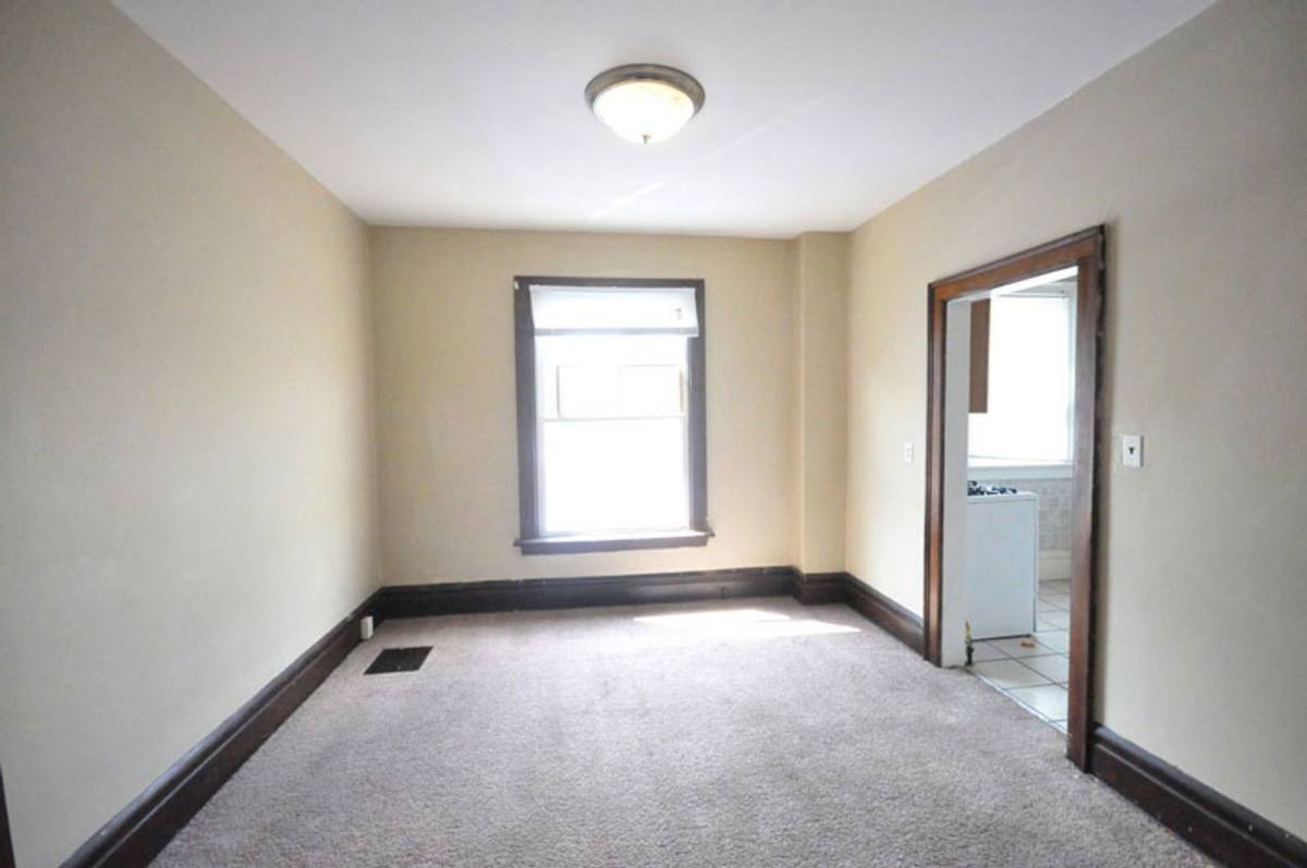 Apartment for rent at 177 E 11th Ave, Columbus, OH 43201