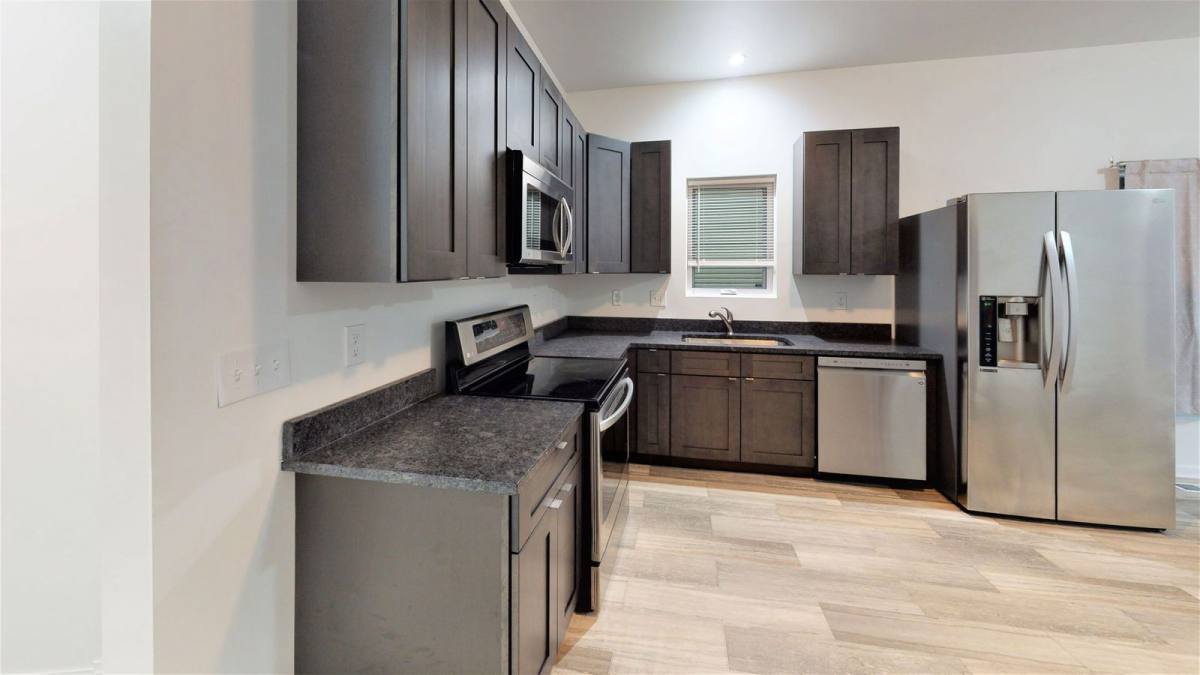 Apartment for rent at 417 E 18th Ave, Columbus, OH 43201