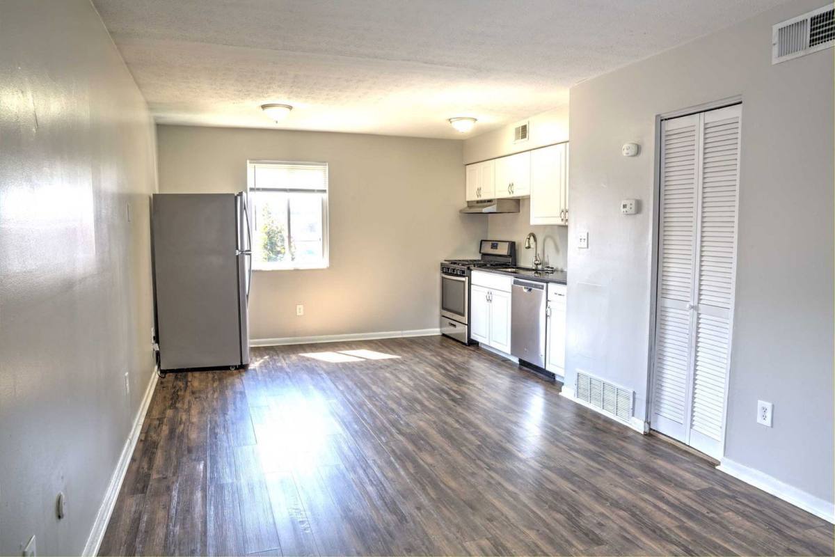 Apartment for rent at 1292 Courtland Ave #B, Columbus, OH 43201