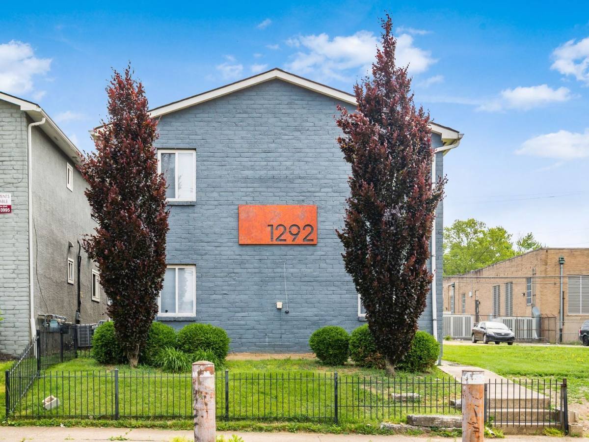 Apartment for rent at 1292 Courtland Ave #B, Columbus, OH 43201