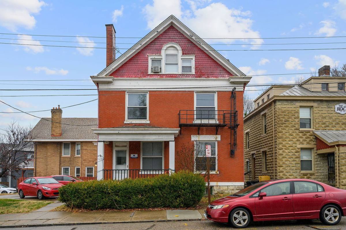 Apartment for rent at 2549 University Court #3, Cincinnati, OH 45219