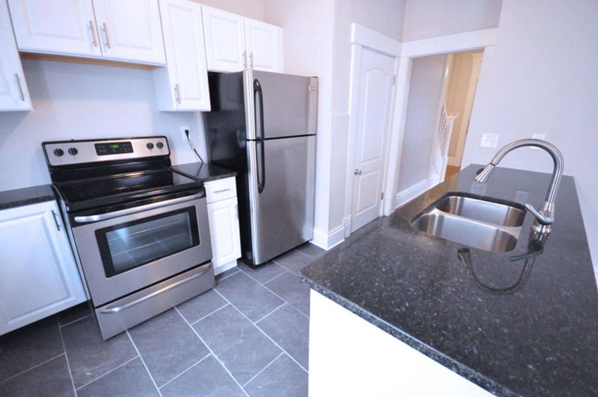 Apartment for rent at 24 E Blake Ave, Columbus, OH 43202