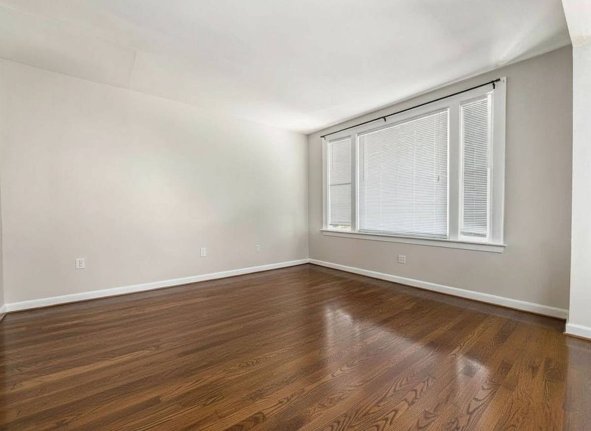House for rent at 227 E Northwood Ave, Columbus, OH 43201