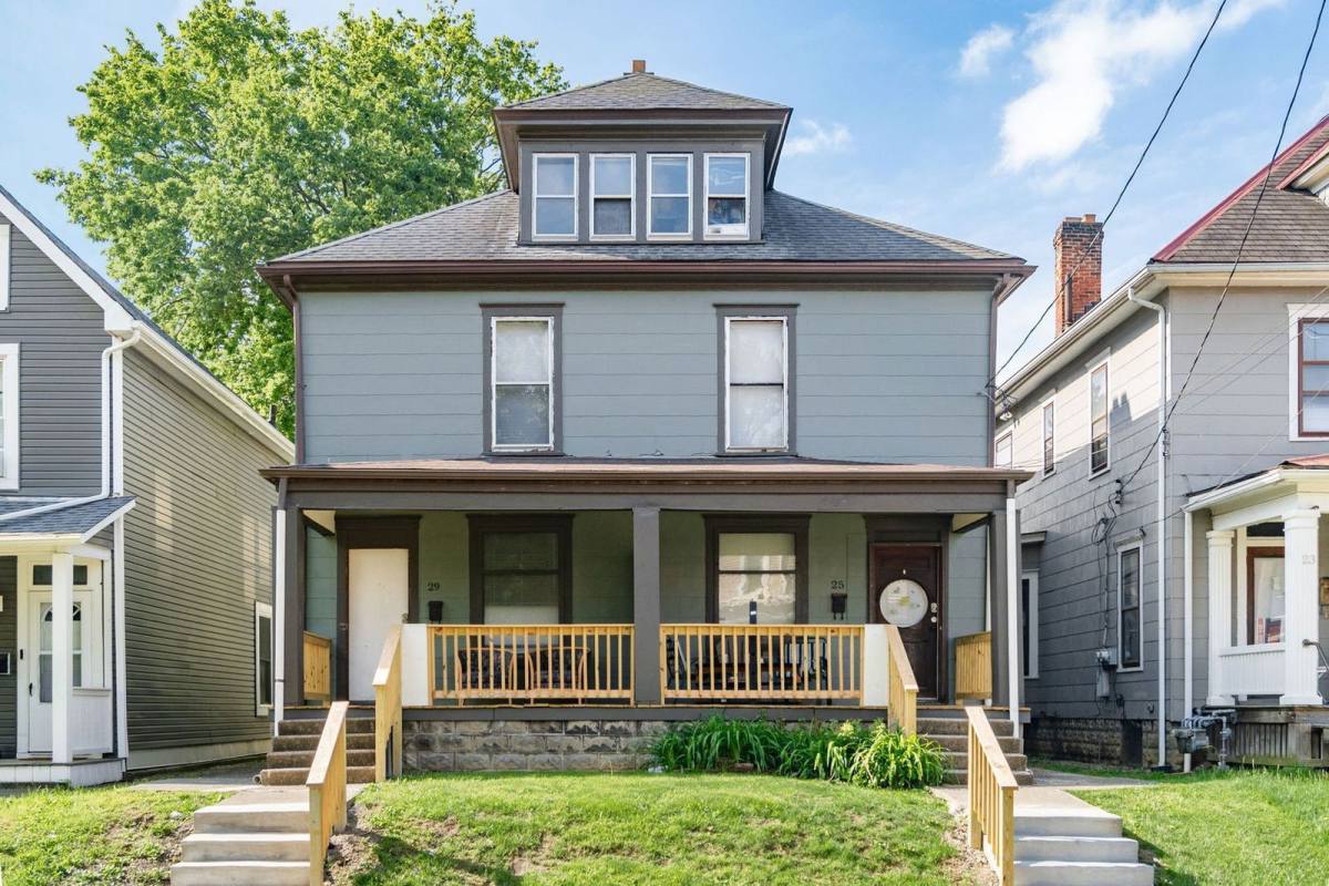 Apartment for rent at 25 E Blake Ave, Columbus, OH 43202