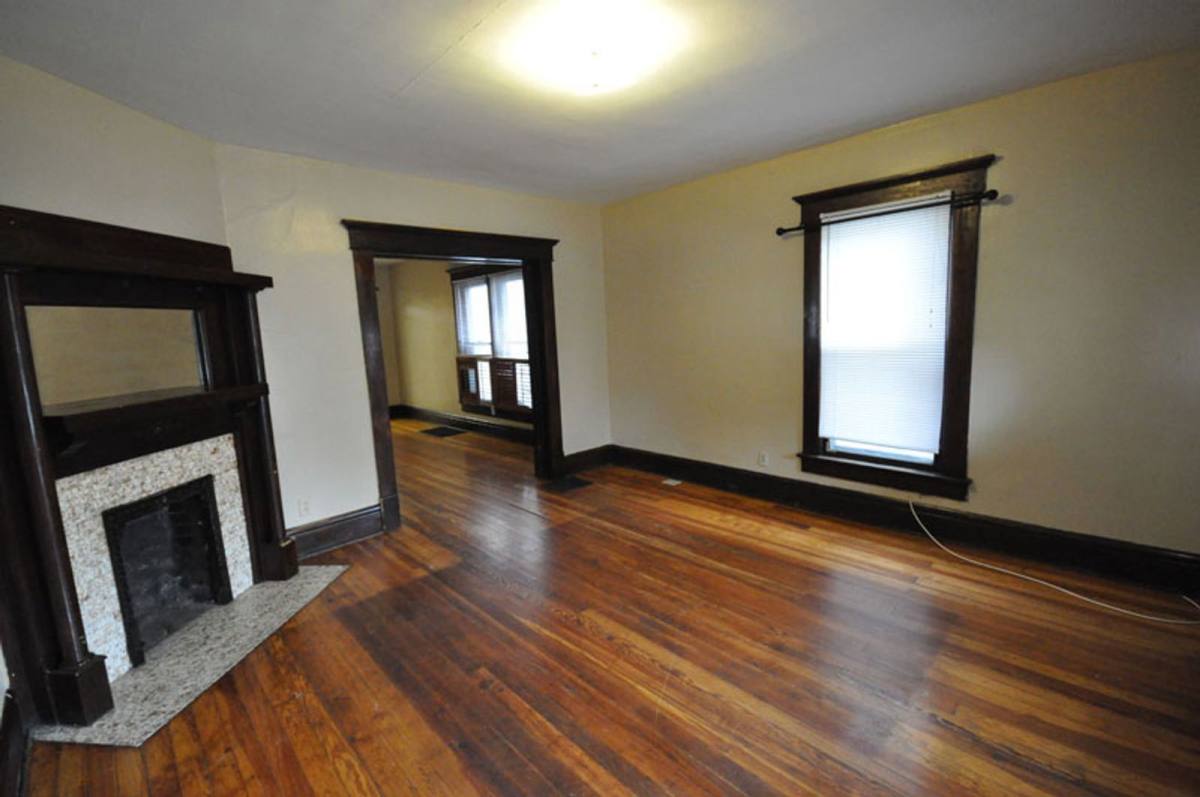 Apartment for rent at 25 E Blake Ave, Columbus, OH 43202