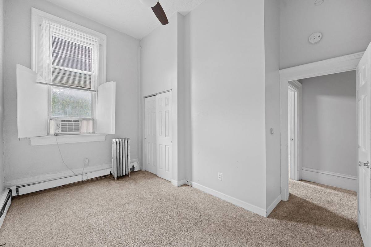 Apartment for rent at 2419 Vine St #1, Cincinnati, OH 45219