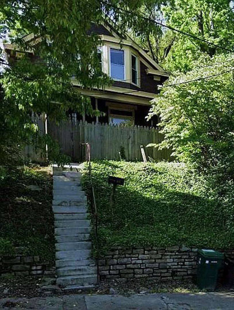 Apartment for rent at 635 Straight St #635S, Cincinnati, OH 45219