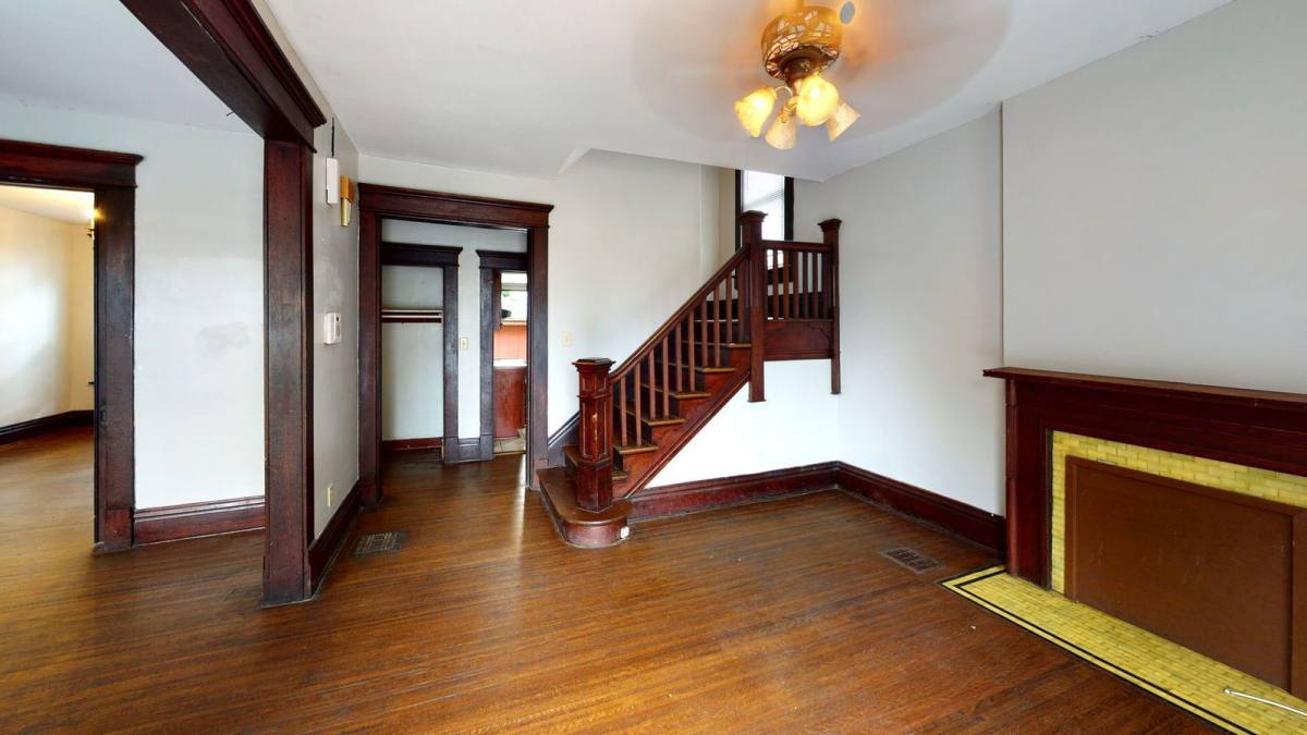 House for rent at 1638 N 4th St, Columbus, OH 43201