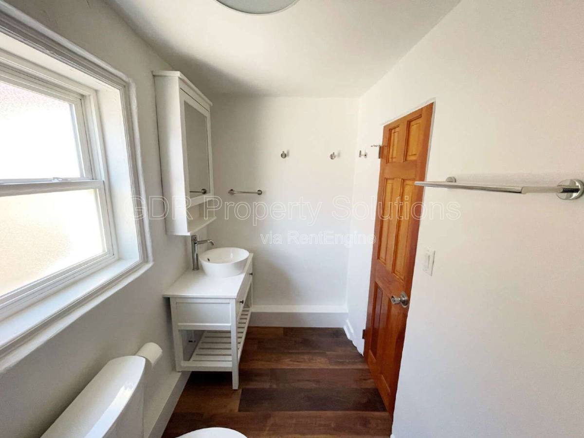 Apartment for rent at 300 San Pasquale Ave NW #D, Albuquerque, NM 87104