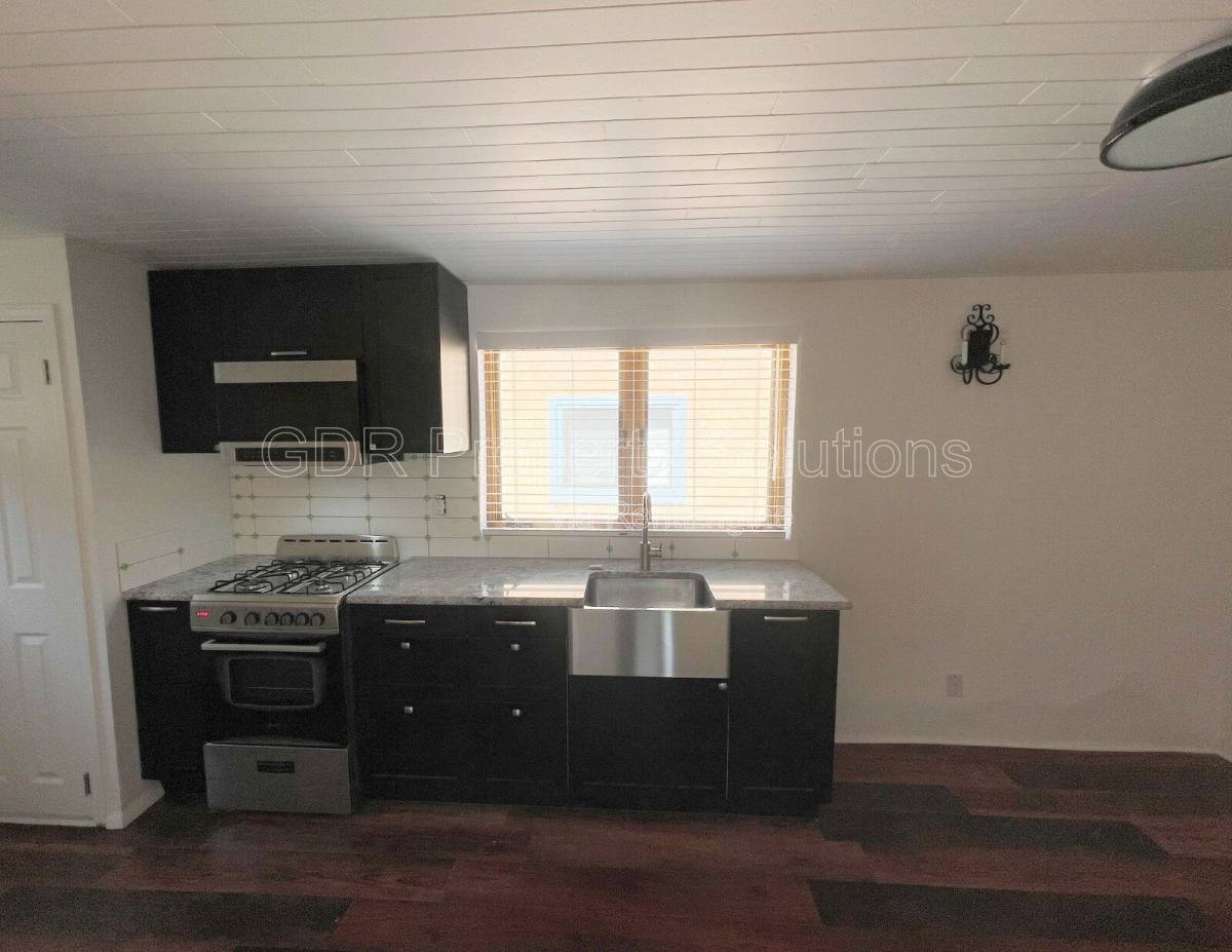 Apartment for rent at 300 San Pasquale Ave NW #D, Albuquerque, NM 87104