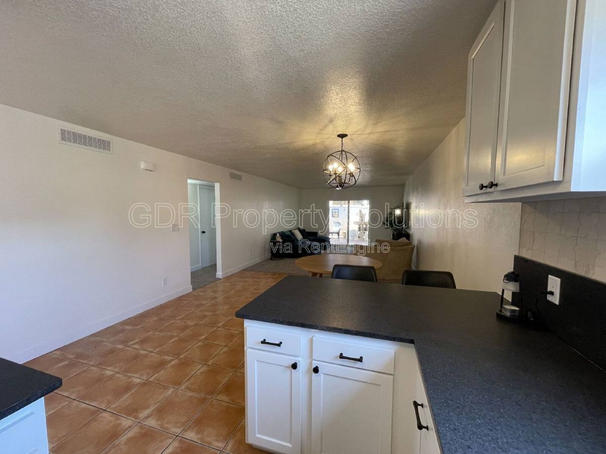 Townhouse for rent at 520 Ortiz Dr NE, Albuquerque, NM 87108
