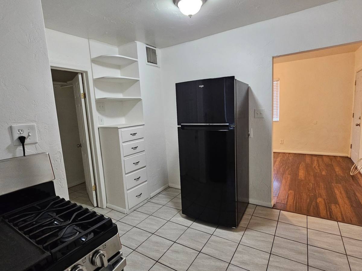 Apartment for rent at 1344 N Country Club Rd, Tucson, AZ 85716