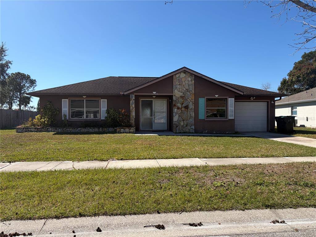 Apartment for rent at 12570 Indiana Woods Lane, Orlando, FL 32824