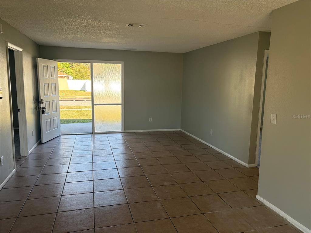 Apartment for rent at 12570 Indiana Woods Lane, Orlando, FL 32824