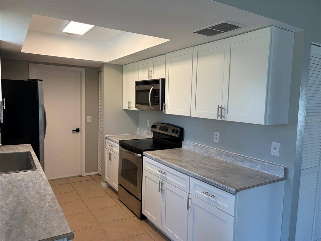 Apartment for rent at 12570 Indiana Woods Lane, Orlando, FL 32824