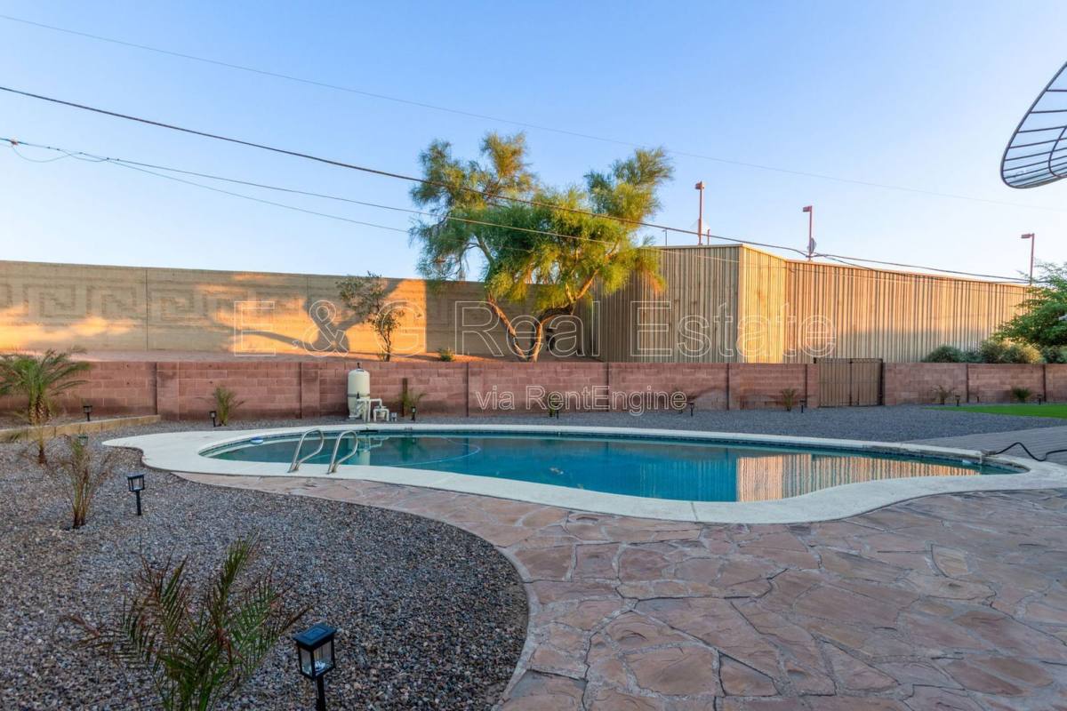 House for rent at 319 E Riviera Dr, Tempe, AZ 85282