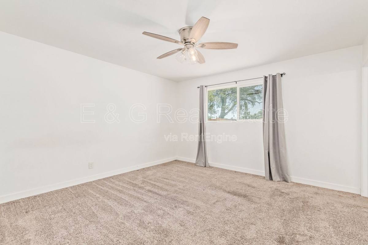 House for rent at 1809 E Concorda Dr, Tempe, AZ 85282