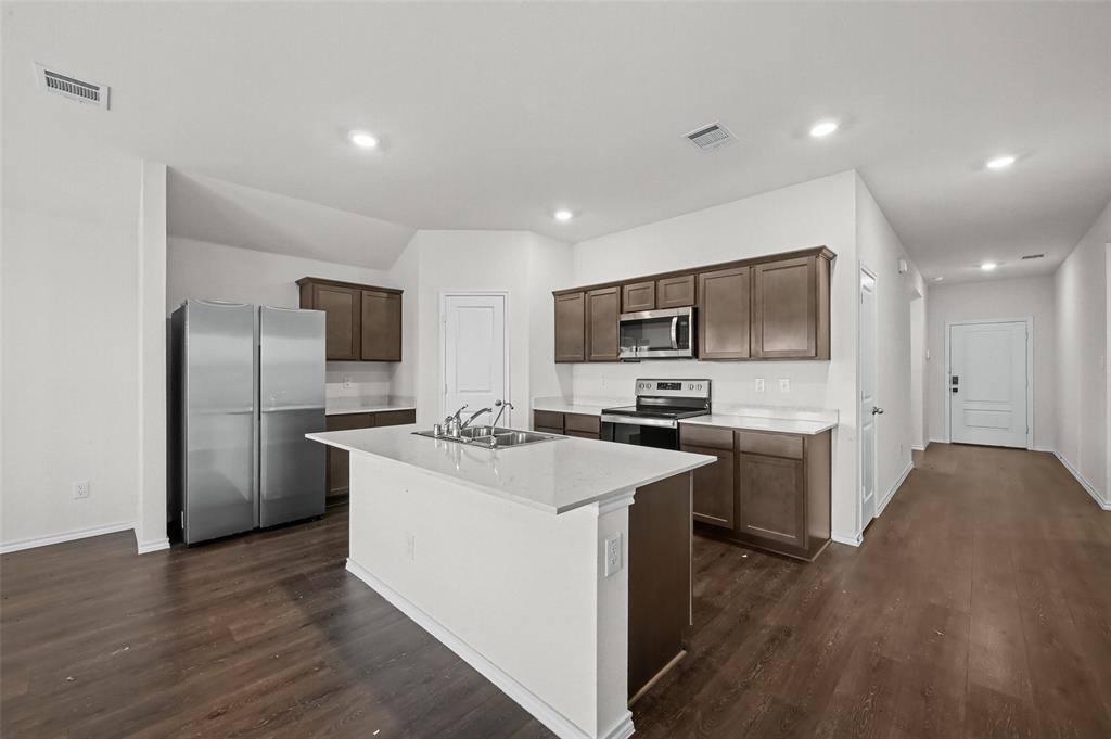 Apartment for rent at 1208 Fieldstone Court, Royse City, TX 75189