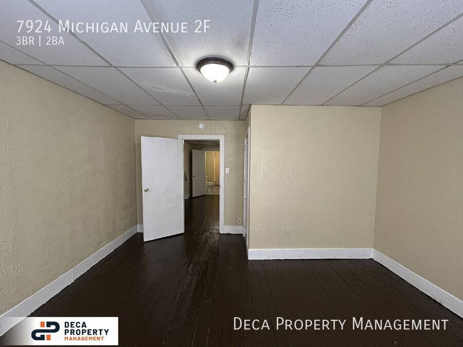 Apartment for rent at 7924 Michigan Ave #2F, Saint Louis, MO 63111