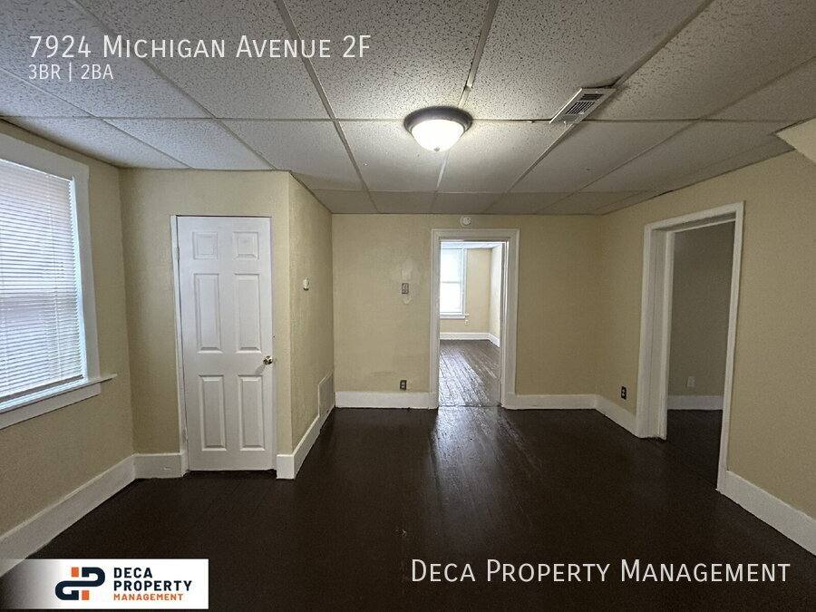 Apartment for rent at 7924 Michigan Ave #2F, Saint Louis, MO 63111
