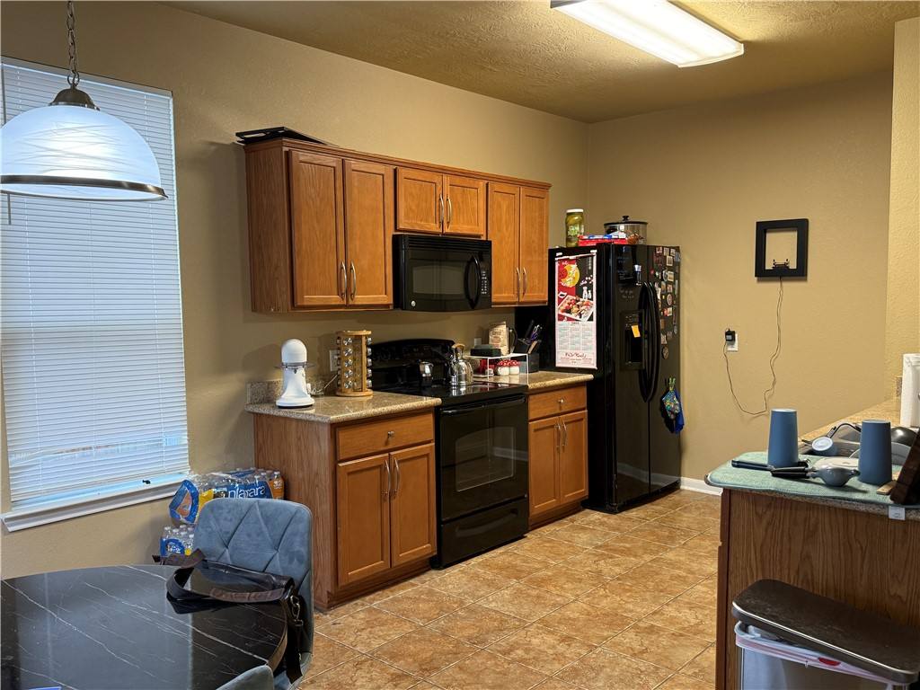 Apartment for rent at 2925 McLaren Dr, College Station, TX 77845