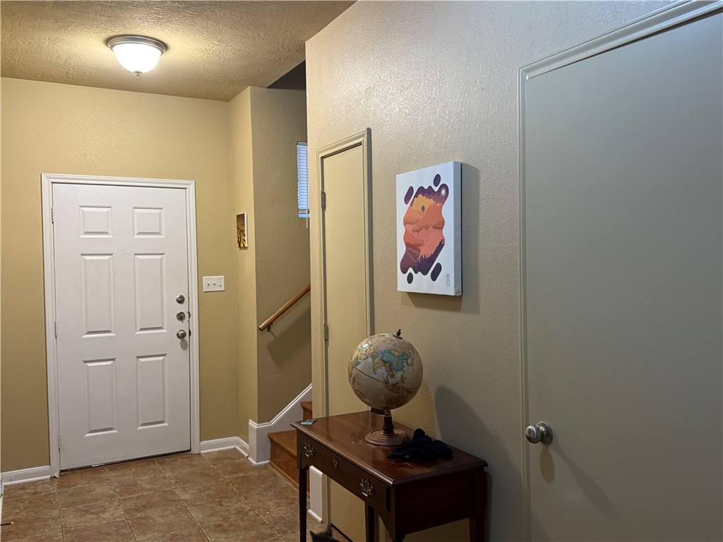 Apartment for rent at 2925 McLaren Dr, College Station, TX 77845