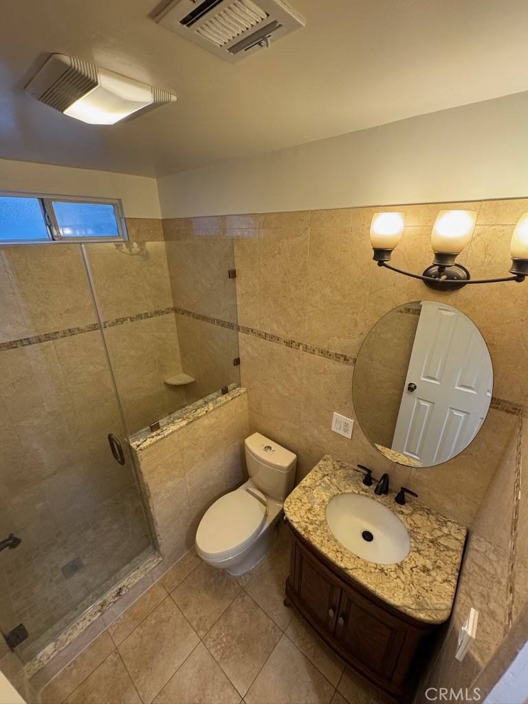 Apartment for rent at 1144 Allen Ave, Glendale, CA 91201