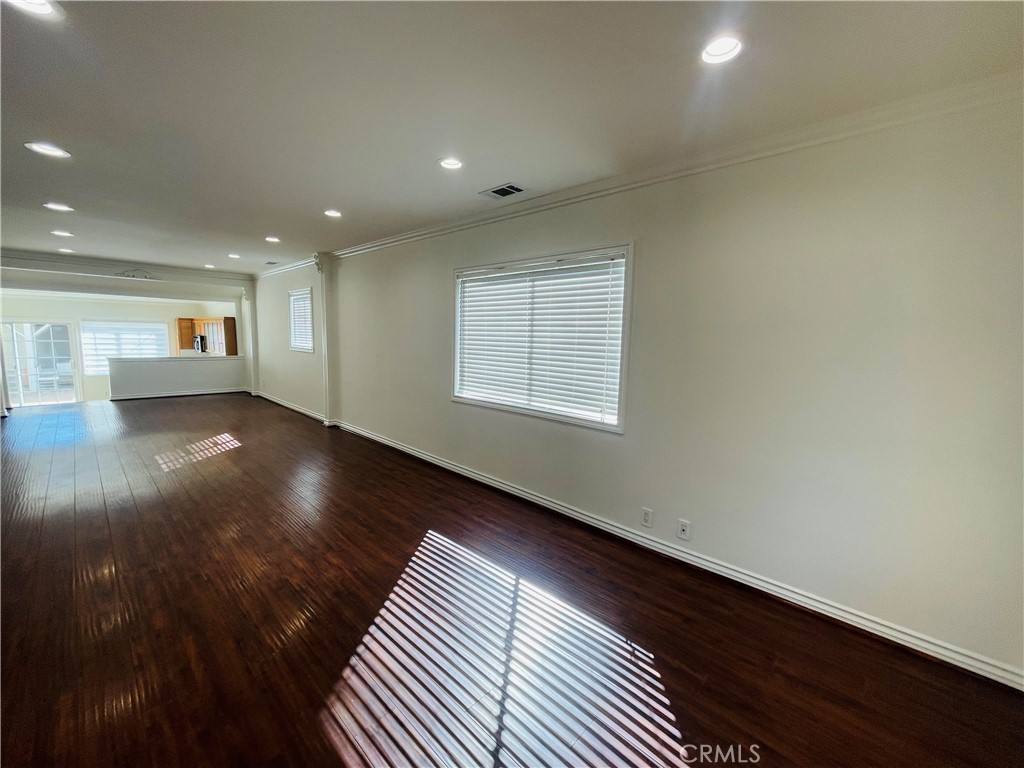 Apartment for rent at 1144 Allen Ave, Glendale, CA 91201